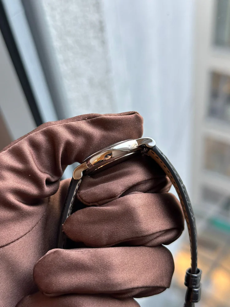 Patek Philippe Calatrava 4857G Lady Moonphase White Gold box and extract from the archives 2004